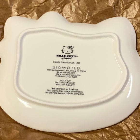 Brand new hello Kitty tray - Picture 5 of 5